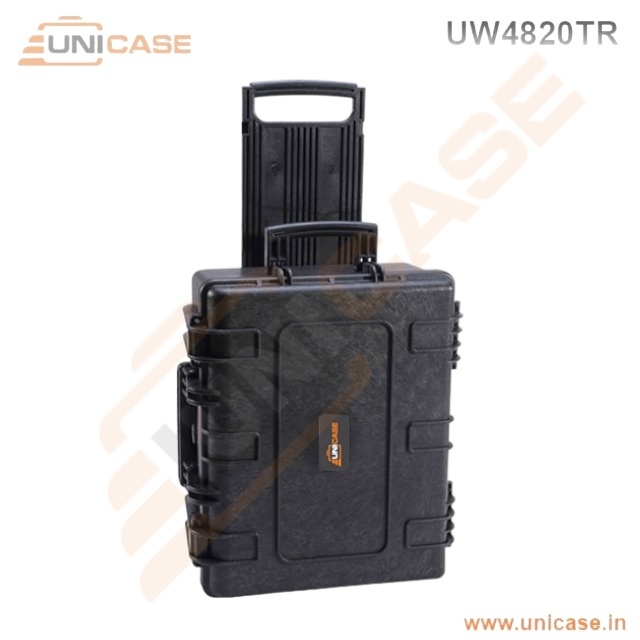 Waterproof carry case with wheels