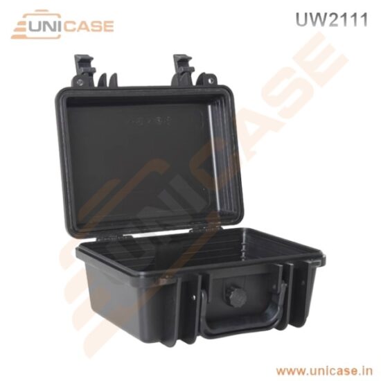 Hard plastic custom medical equipment cases with foam packing