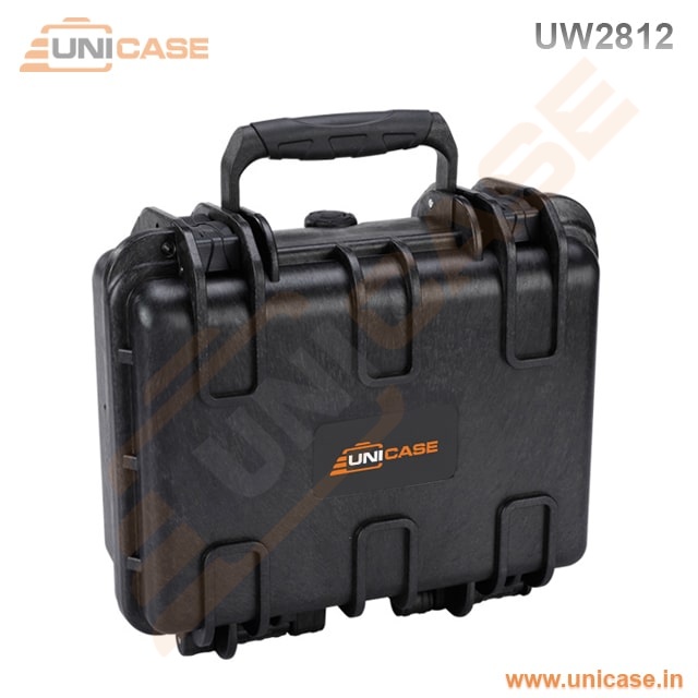 Customized protective hard plastic carry case with foam interiors