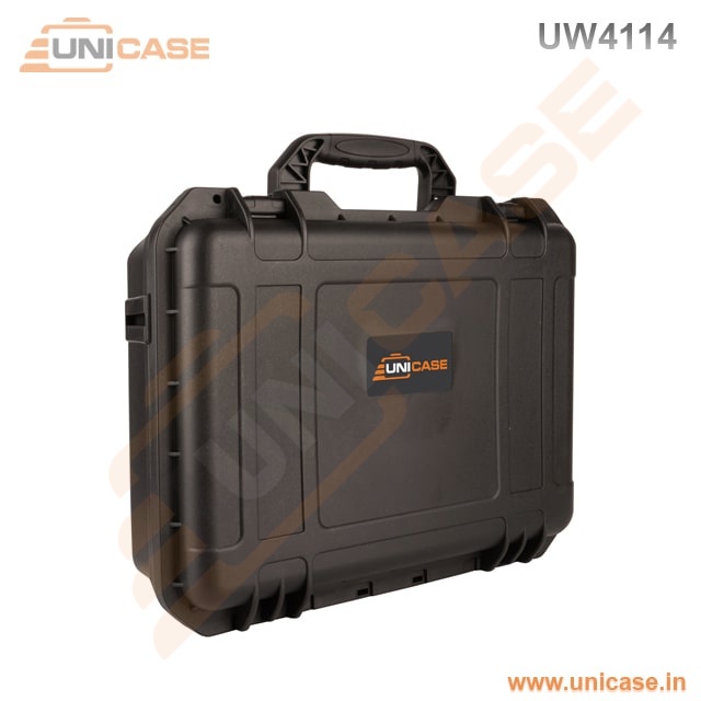 Light weight water resistant hard plastic case for camera cases