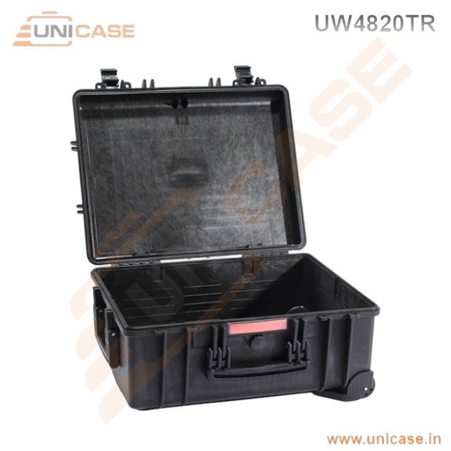 UW4820TR Protective Rolling Hard Carry Case