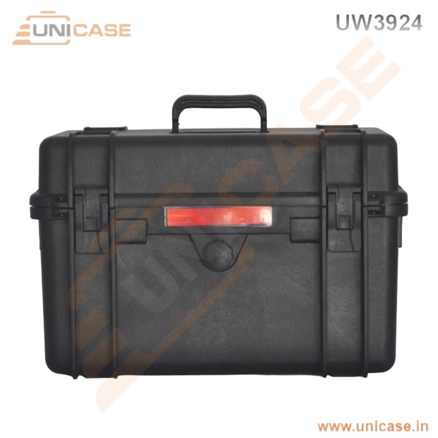 UW3924 Custom Tools case with foam
