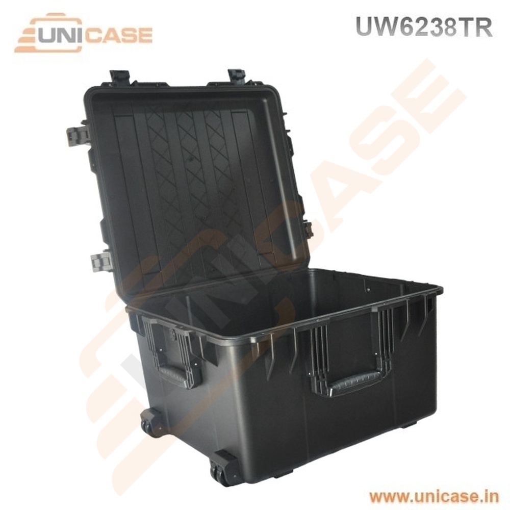 Electronics instrument protection large pelican protective cases with customised foam inserts