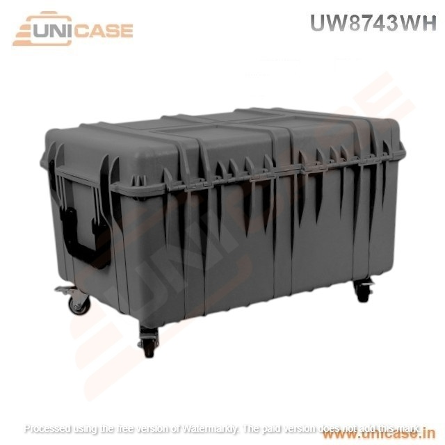 IP67 and MIL grade rated and customized foam cases : Large rolling cases for equipment protection cases