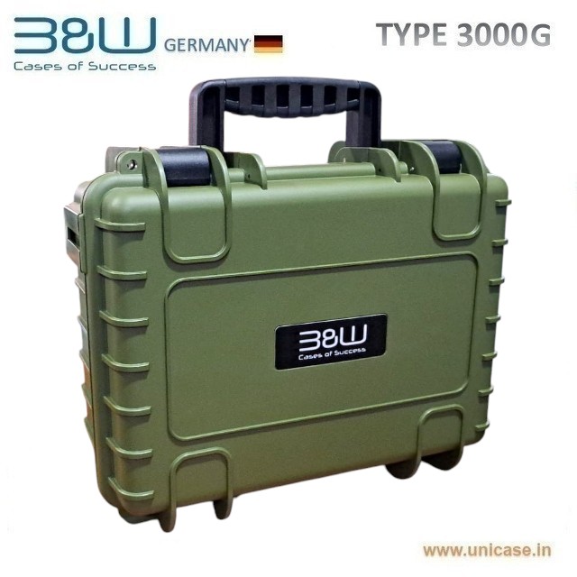 Custom cases from B&W hard carry cases for battery transport cases : TYPE 3000/G MIL certified hard carry cases with custom protective hard cases IP67 certified