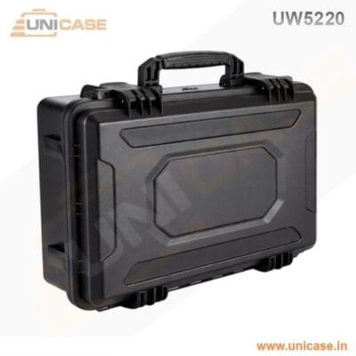 UW5220<br>Protective Pelican hard case