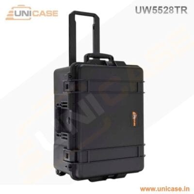 UW5528TR<br>Rugged Rolling trolly case