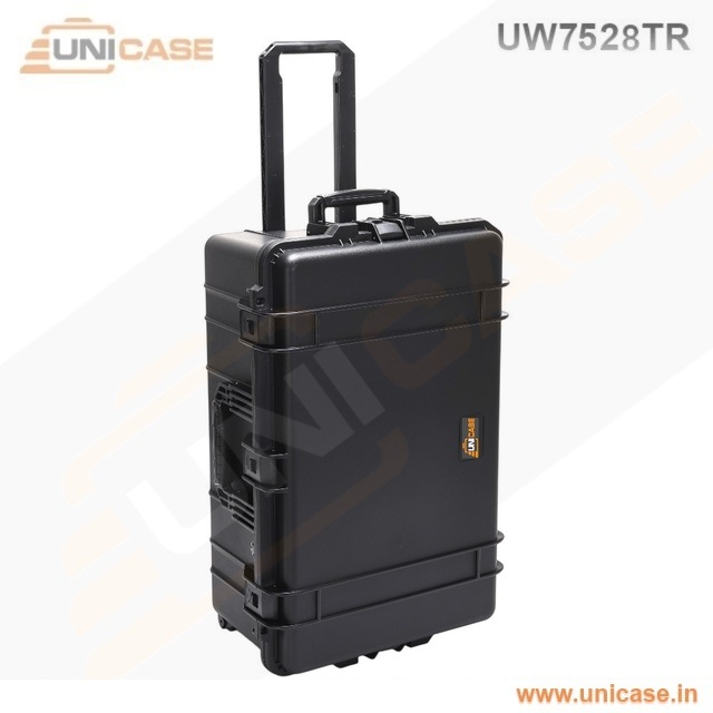 UW7528TR<br>Rugged Trolly transport case