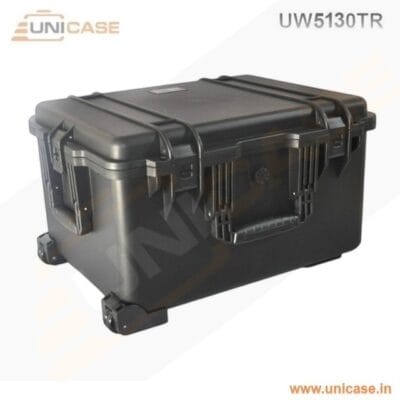 UW5130TR<br>Rugged trolly wheels case