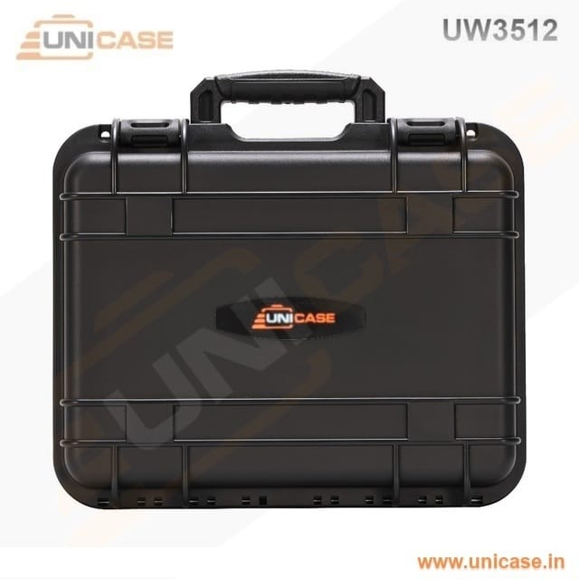 4-rugged-hard-plastic-carry-case-camera Rugged hard plastic carry case with foam for cameras