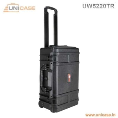 UW5220TR <br>Hard Plastic Camera Case