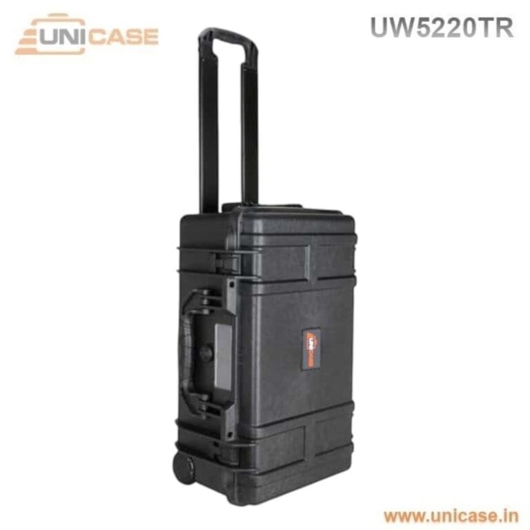 UW5220TR <br>Hard Plastic Camera Case