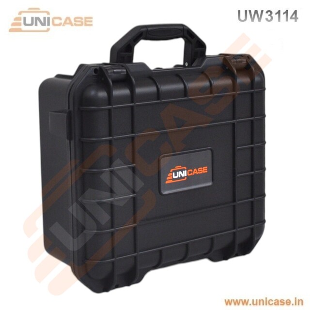 UW3114 <br>Hard Plastic Camera Case